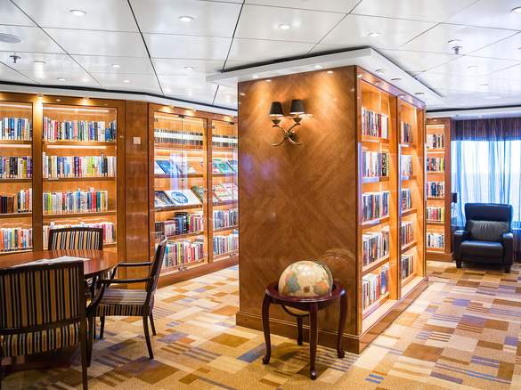 Crystal Cruises Crystal Symphony Library.jpg